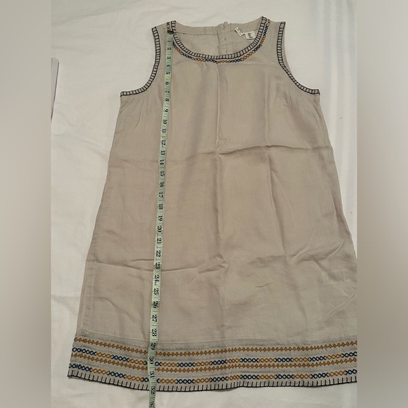 Linen mini dress - Picture 9 of 11